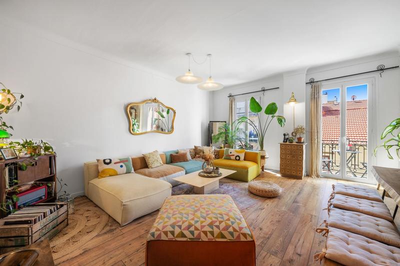 Appartement - 67 m² - 2 pièces