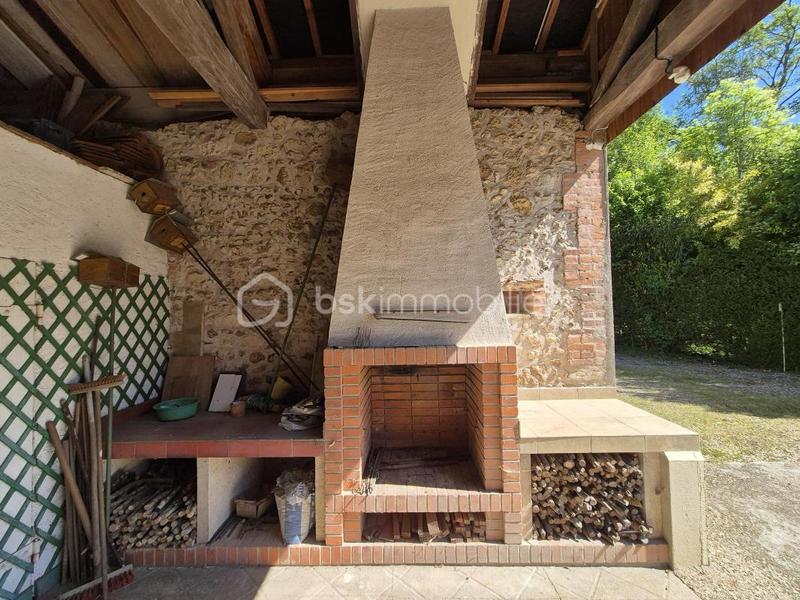 Propriété - 134 m² - 4 pièces