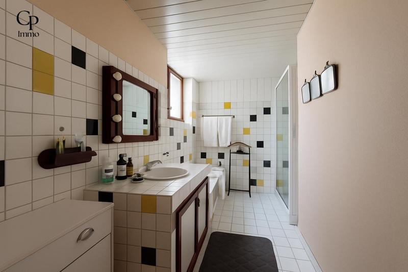 Maison traditionnelle - 170 m² - 6 pièces