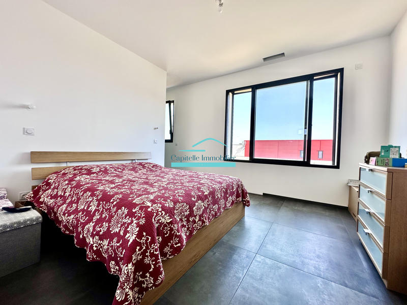 Villa - 225 m² - 6 pièces