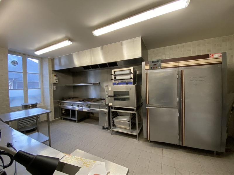 Local commercial - 452 m²