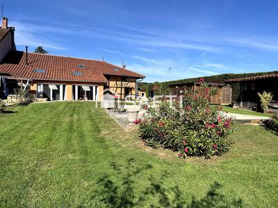 Ferme - 251 m² - 6 pièces