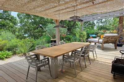 Villa - 210 m² - 5 pièces