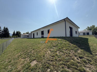 Villa - 141 m² - 5 pièces