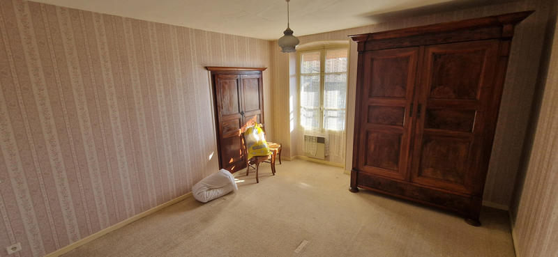 Maison de village - 171 m² - 10 pièces