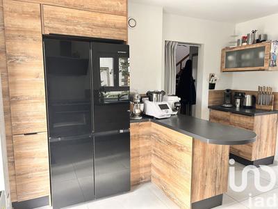 Maison - 180 m² - 6 pièces