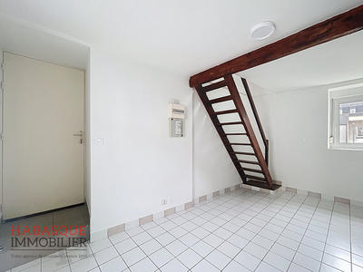 Appartement - 18 m² - 2 pièces