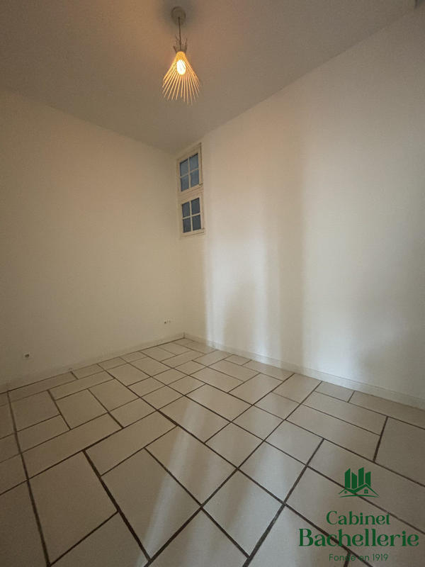 Appartement - 57 m² - 3 pièces