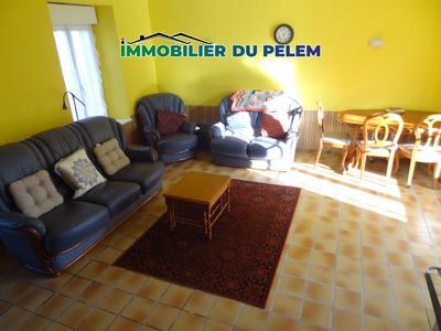 Maison - 96 m² - 5 pièces