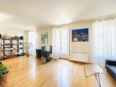 Appartement - 75 m² - 4 pièces