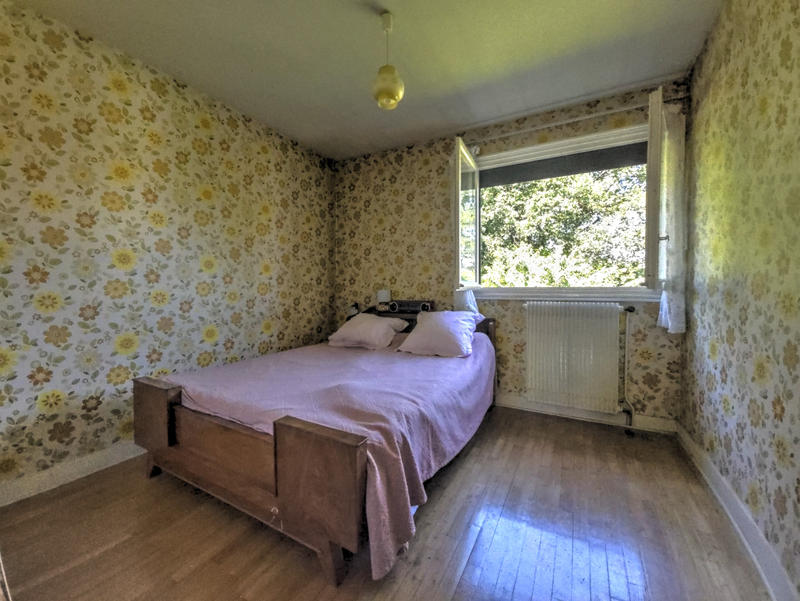 Maison - 93 m² - 5 pièces