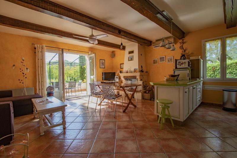 Maison - 87 m² - 4 pièces