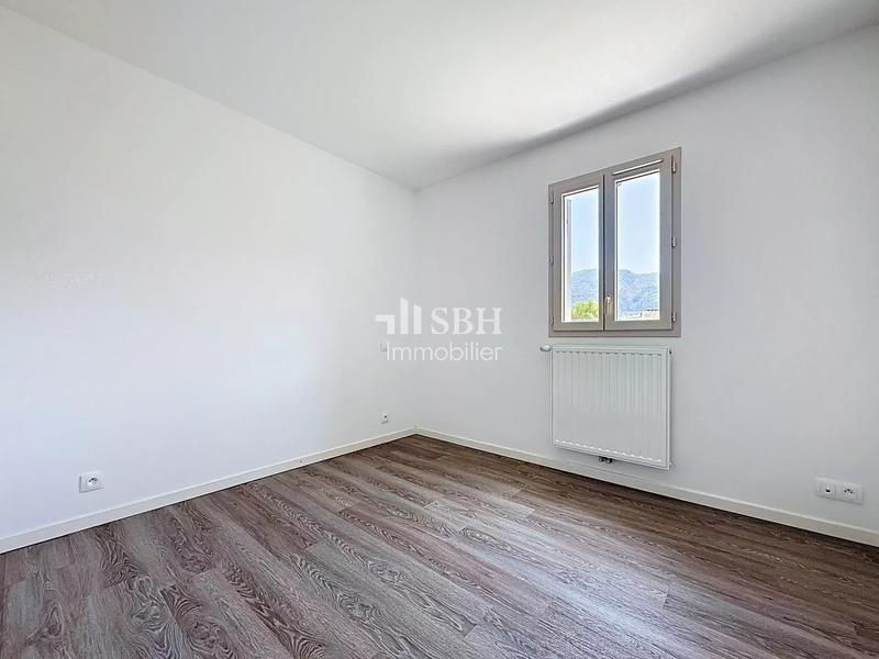 Maison - 65 m² - 3 pièces