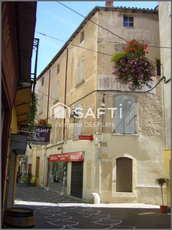 Maison - 590 m² - 26 pièces