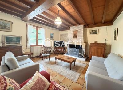 Maison - 184 m² - 5 pièces