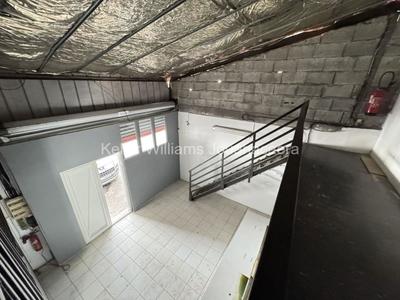 Local commercial - 202 m²