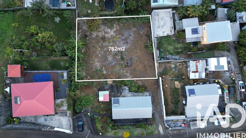 Terrain - 762 m²