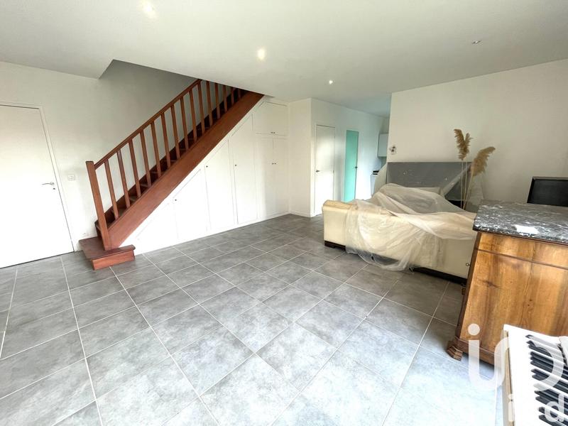 Maison - 195 m² - 7 pièces