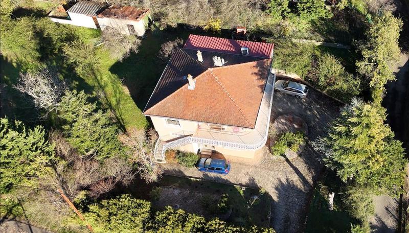 Maison - 152 m² - 7 pièces