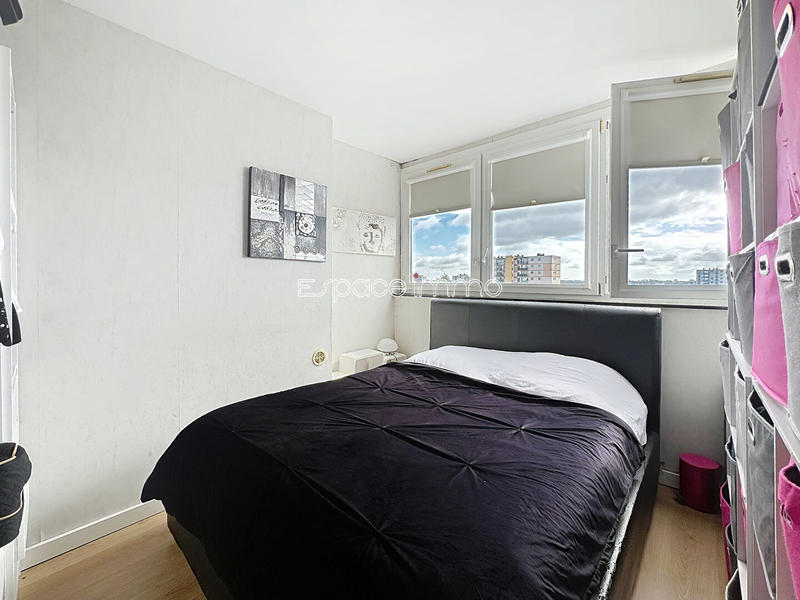 Appartement - 84 m² - 4 pièces