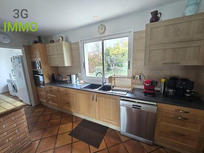 Maison traditionnelle - 138 m² - 6 pièces