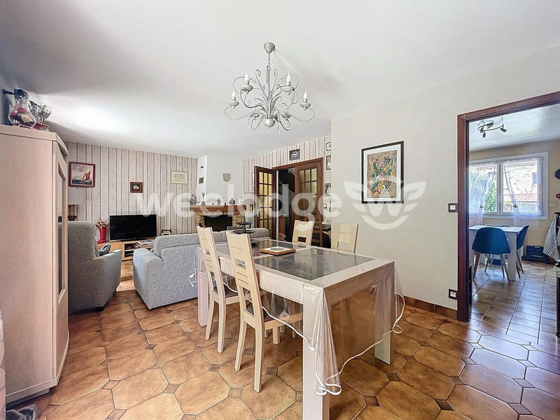 Maison ancienne - 184 m² - 6 pièces