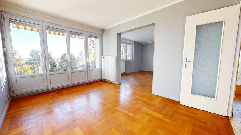 Appartement - 75 m² - 2 pièces