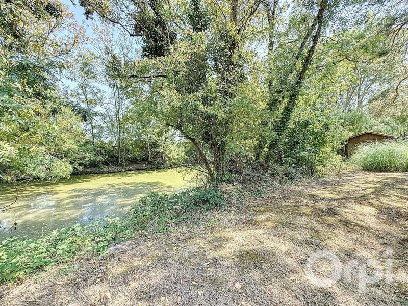 Maison - 180 m² - 7 pièces