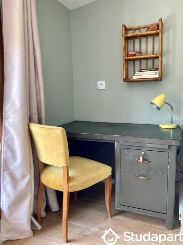 Chambre - 15 m² - 1 pièce