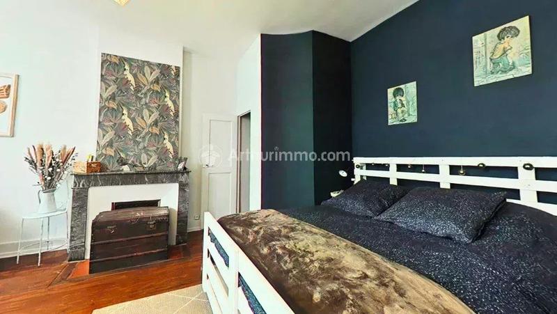 Maison - 335 m² - 6 pièces