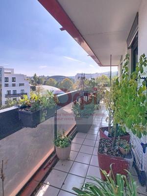 Appartement - 72 m² - 3 pièces