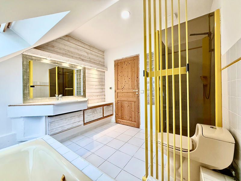 Maison - 148 m² - 7 pièces