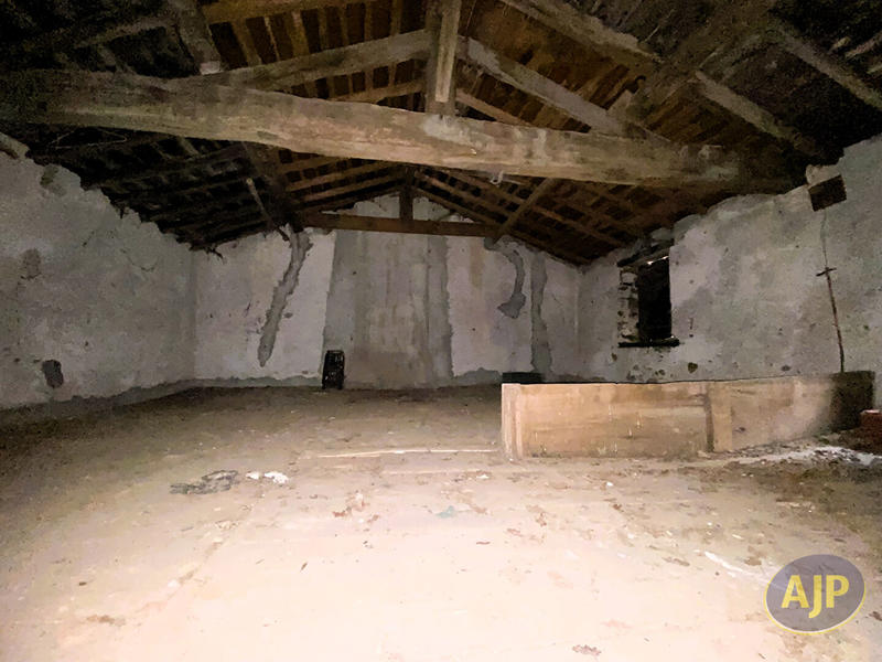 Maison - 143 m² - 4 pièces