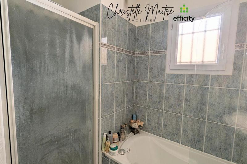 Appartement - 77 m² - 3 pièces