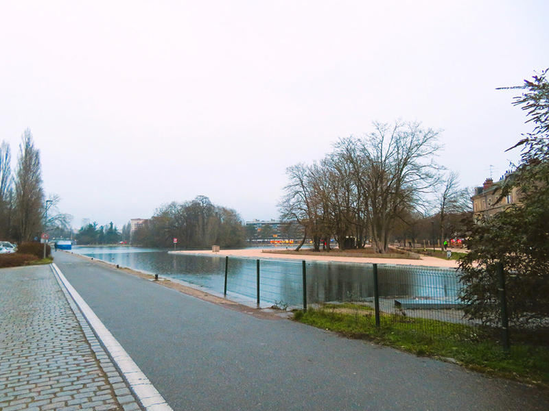 Appartement - 102 m² - 5 pièces