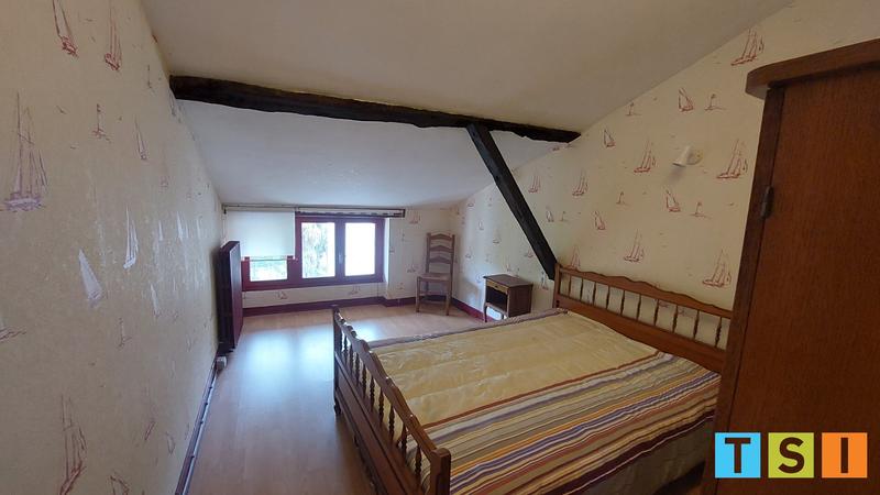 Maison - 400 m² - 16 pièces