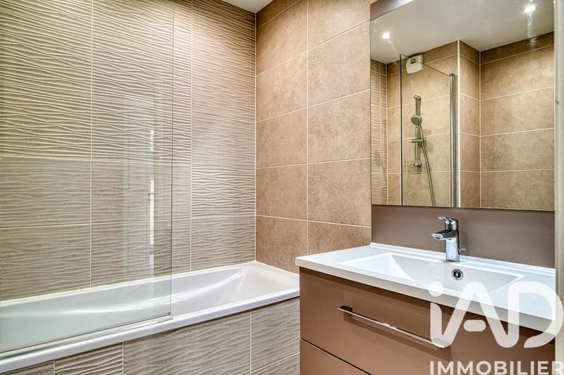 Appartement - 82 m² - 4 pièces