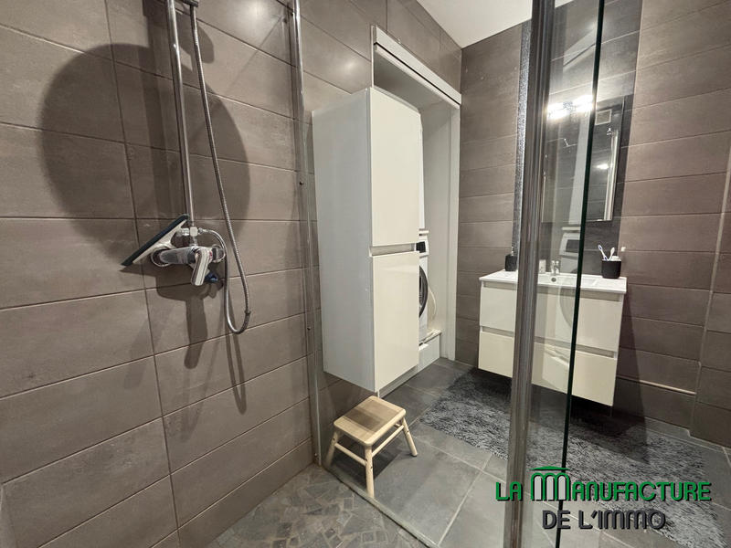 Appartement - 79 m² - 4 pièces