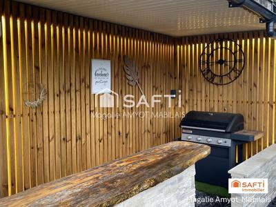 Maison - 107 m² - 5 pièces