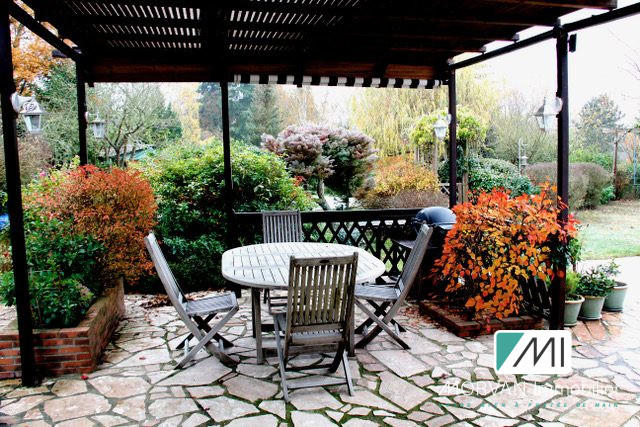 Maison - 290 m² - 11 pièces