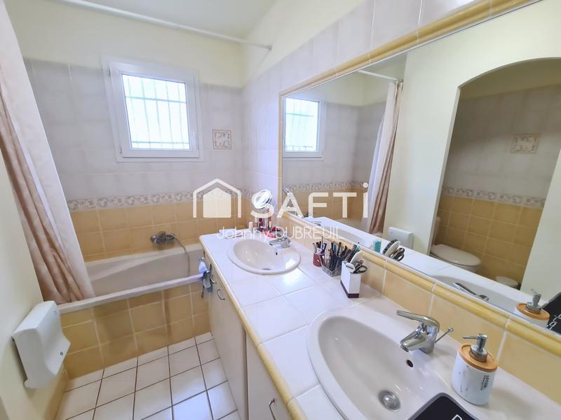 Maison - 120 m² - 4 pièces