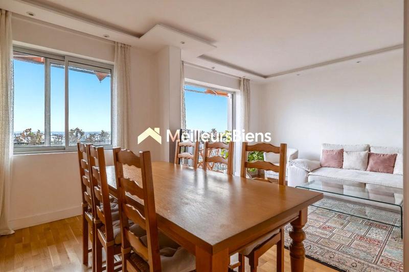 Appartement - 66 m² - 4 pièces