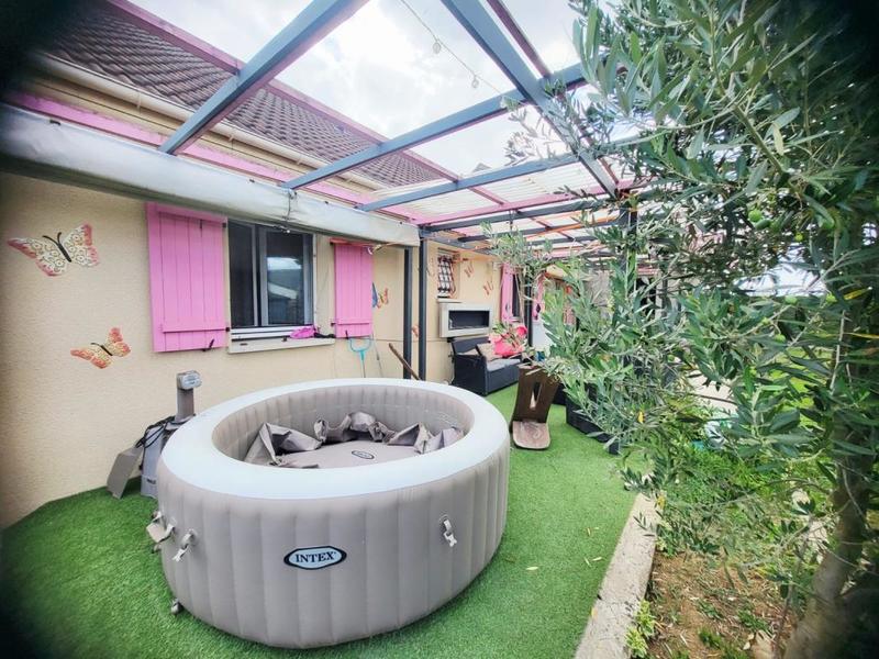 Pavillon - 86 m² - 4 pièces