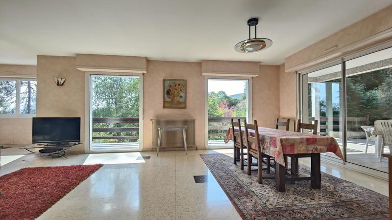 Maison - 161 m² - 6 pièces