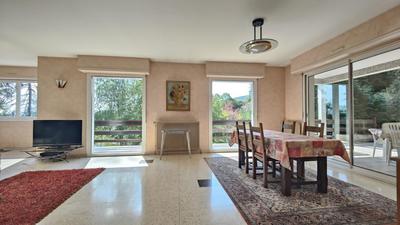 Maison - 161 m² - 6 pièces