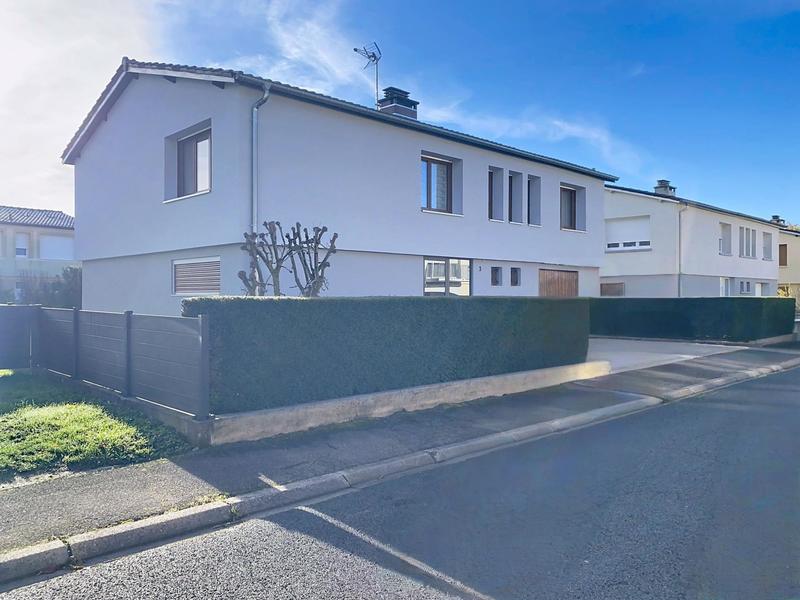 Maison - 145 m² - 7 pièces