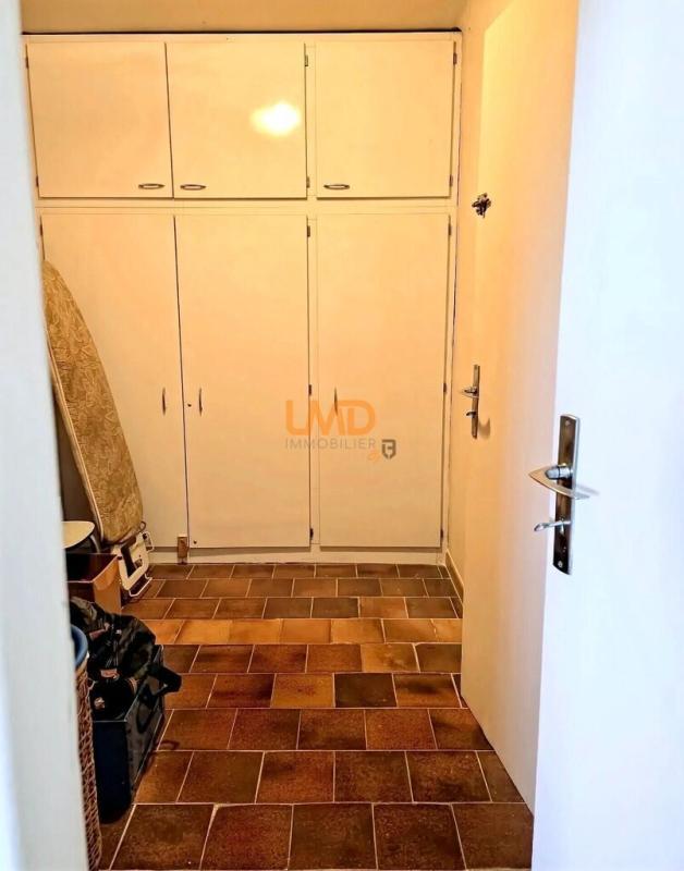 Maison traditionnelle - 166 m² - 6 pièces