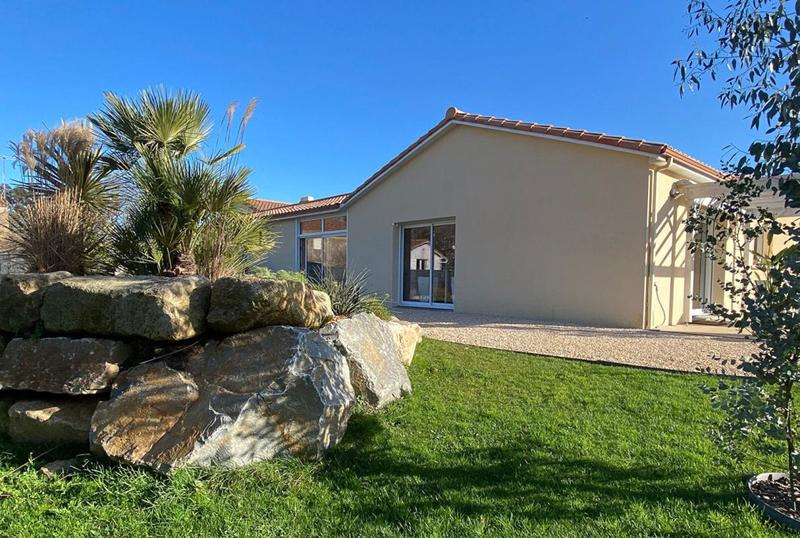 Maison - 122 m² - 4 pièces