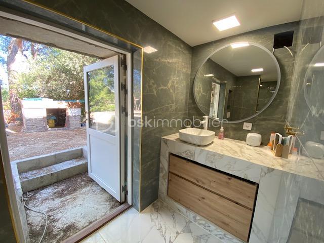 Maison - 101 m² - 4 pièces