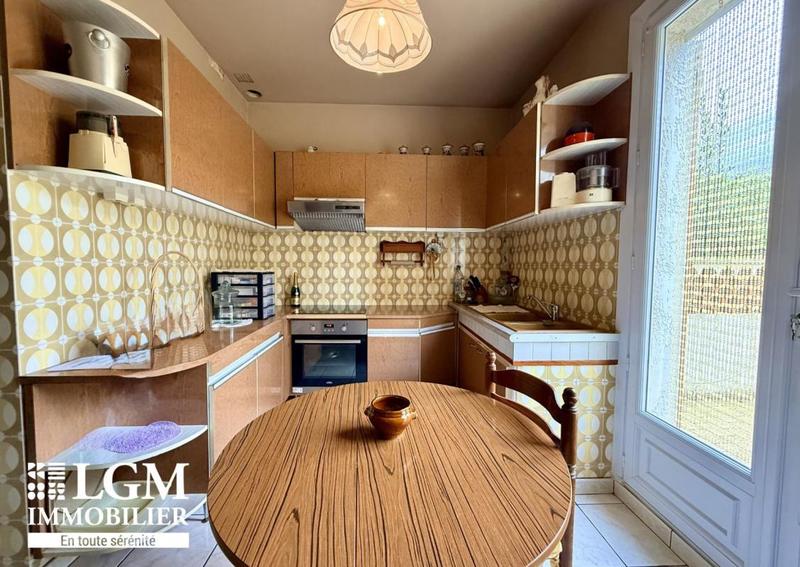 Maison - 104 m² - 4 pièces